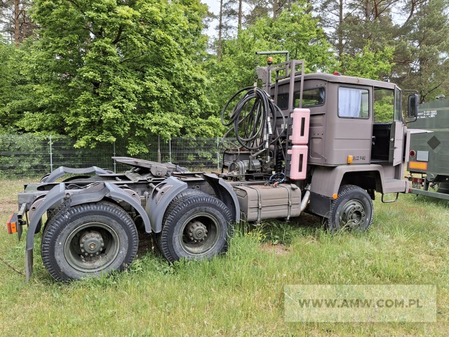 Cysterna paliwowa naczepa dystrybutor CND-21 (komplet składający się z ciągnika siodłowego 3-osiowego JELCZ C642D oraz cysterny na naczepie 2-osiowej o pojemności 21 000 l) 